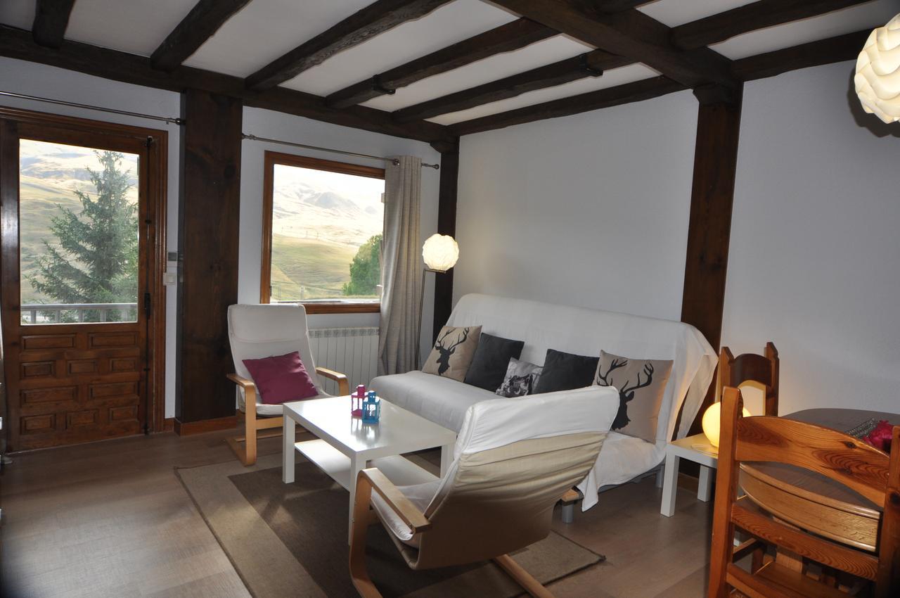 Apartamentos Tirol 福米加尔 外观 照片